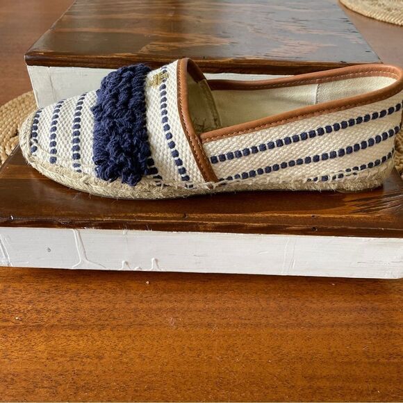 Tory Burch Shaw Fringe Espadrilles Navy and Cream Size 7 - Picture 4 of 11